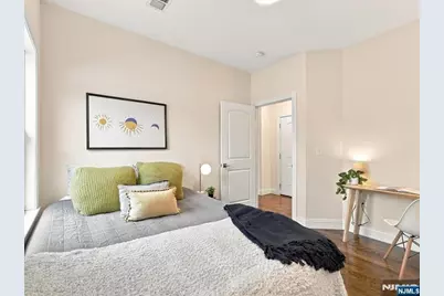 275 Pacific Avenue 2 #2, Jersey City, NJ 07304 - Photo 13