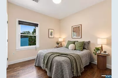 275 Pacific Avenue 2 #2, Jersey City, NJ 07304 - Photo 15