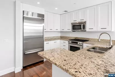 8100 River Road 905 #905, North Bergen, NJ 07047 - Photo 7