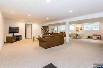 11 Quarry Drive 11 #11, Woodland Park, NJ 07424 - Photo 25