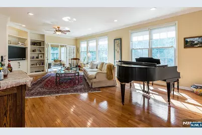 11 Quarry Drive 11 #11, Woodland Park, NJ 07424 - Photo 5