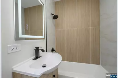 18 Fuller Place, Irvington, NJ 07111 - Photo 17