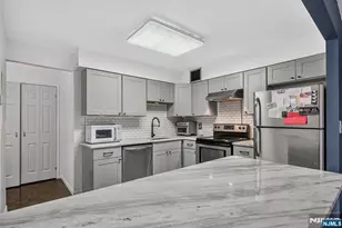 326 Prospect Ave 9J, Hackensack, NJ 07601 - Photo 7
