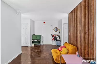 326 Prospect Avenue 9J #9J, Hackensack, NJ 07601 - Photo 17