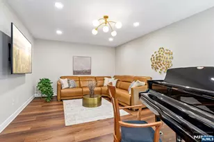 12 Clearwater Dr, Wayne, NJ 07470 - Photo 5