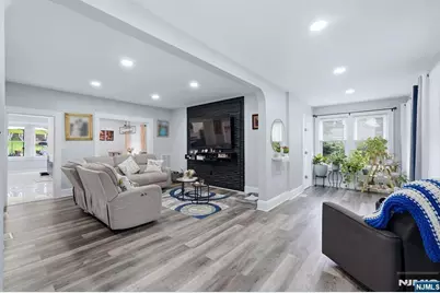 25 1st Street, Ridgefield Park, NJ 07660 - Photo 3
