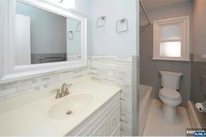 43 Spruce Avenue, Emerson, NJ 07630 - Photo 11