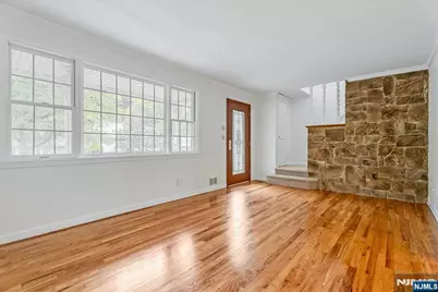 15 Oak Lane, Verona, NJ 07044 - Photo 7