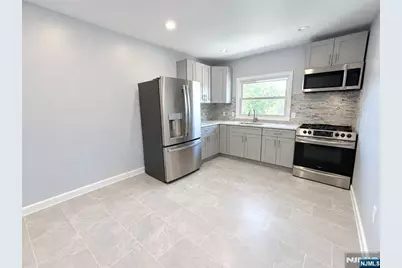 321 Malcolm Avenue, Garfield, NJ 07026 - Photo 7