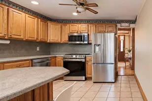 166 Bergen Ave, Ridgefield Park, NJ 07660 - Photo 9