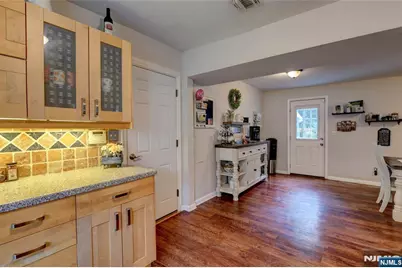 64 Grove Street, Oakland, NJ 07436 - Photo 17