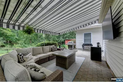 64 Grove Street, Oakland, NJ 07436 - Photo 31