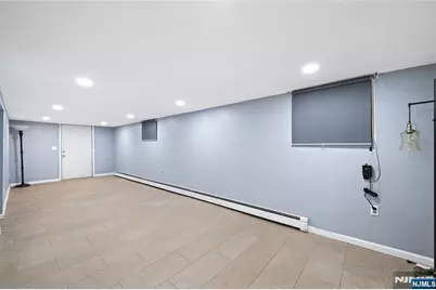 247 6th Street, Clifton, NJ 07011 - Photo 17
