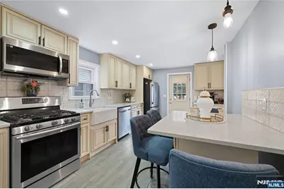 247 6th Street, Clifton, NJ 07011 - Photo 9