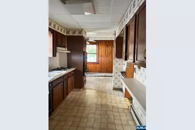106 Morgan Place, North Arlington, NJ 07031 - Photo 7