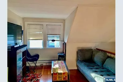 184 Highland Avenue 3 #3, Kearny, NJ 07032 - Photo 3
