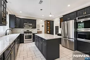 10 Pasha Ct, Rockaway, NJ 07435 - Photo 9