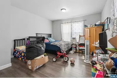 126 Verona Avenue, Newark, NJ 07104 - Photo 11