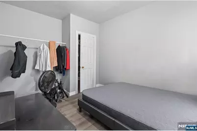 126 Verona Avenue, Newark, NJ 07104 - Photo 9