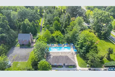 234 Vista Drive 134 #134, Hanover Township, NJ 07927 - Photo 17