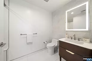320 Adolphus 914, Cliffside Park, NJ 07010 - Photo 17