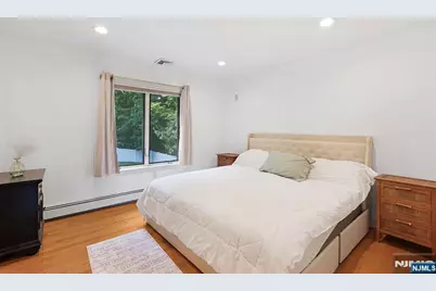 127 Mountain Circle, West Milford, NJ 07480 - Photo 21