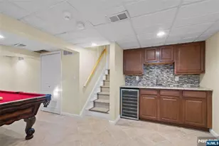 8 Vanderbilt Pl, North Arlington, NJ 07031 - Photo 19