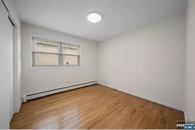 75 Liberty Place, Palisades Park, NJ 07650 - Photo 23