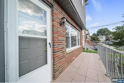 75 Liberty Place, Palisades Park, NJ 07650 - Photo 9