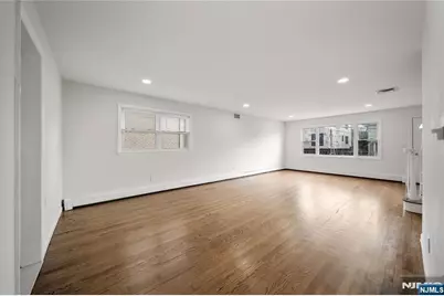 75 Liberty Place, Palisades Park, NJ 07650 - Photo 5