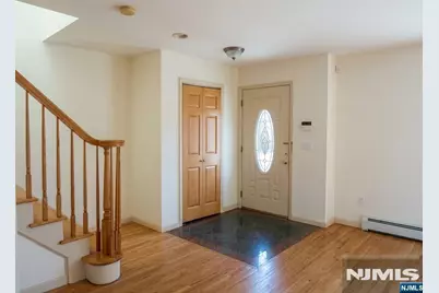55 Columbus A #A, Tenafly, NJ 07067 - Photo 3