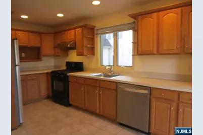 55 Columbus A #A, Tenafly, NJ 07067 - Photo 9