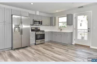7 Bergen Street 201 #201, Westwood, NJ 07675 - Photo 11