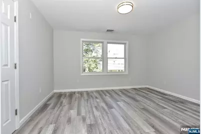 7 Bergen Street 201 #201, Westwood, NJ 07675 - Photo 15