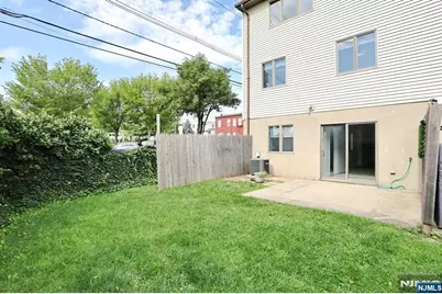 401 3rd A #A, Carlstadt, NJ 07072 - Photo 35