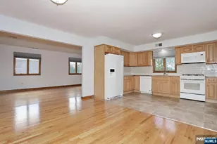 401 3rd A, Carlstadt, NJ 07072 - Photo 7