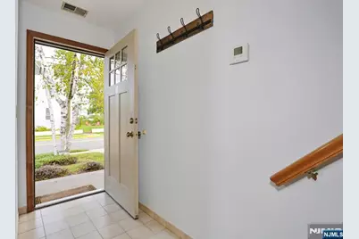401 3rd A #A, Carlstadt, NJ 07072 - Photo 3