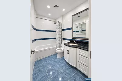 235 Elm Avenue 1 #1, Teaneck Township, NJ 07666 - Photo 9