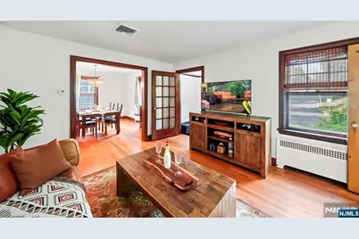 724 Eagle Rock Avenue, West Orange Township, NJ 07052 - Photo 5