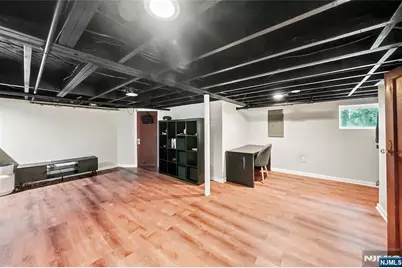 724 Eagle Rock Avenue, West Orange Township, NJ 07052 - Photo 33
