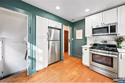 724 Eagle Rock Avenue, West Orange Township, NJ 07052 - Photo 13