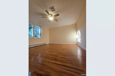 211 Columbus Avenue 2nd/F #2nd/F, Palisades Park, NJ 07650 - Photo 17