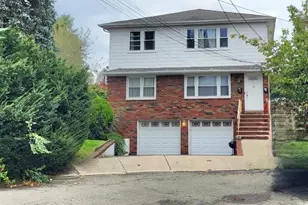 26 Kennedy Ct 1, Lyndhurst Township, NJ 07071 - Photo 1
