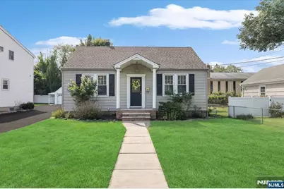 81 Locust Avenue, Emerson, NJ 07630 - Photo 1