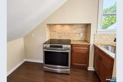 27 High Street 2 #2, Ridgewood, NJ 07450 - Photo 1