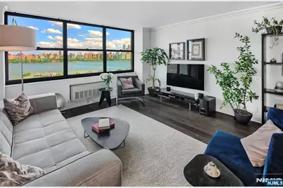 7004 Boulevard East 9M #9M, Guttenberg, NJ 07093 - Photo 3