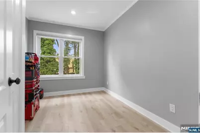 4317 Cottage Avenue, North Bergen, NJ 07047 - Photo 9
