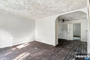 800 S 15th St, Newark, NJ 07108 - Photo 3