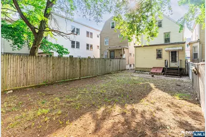 800 S 15th Street, Newark, NJ 07108 - Photo 23