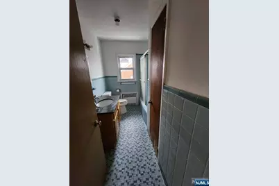88 Maple Street, Kearny, NJ 07032 - Photo 7